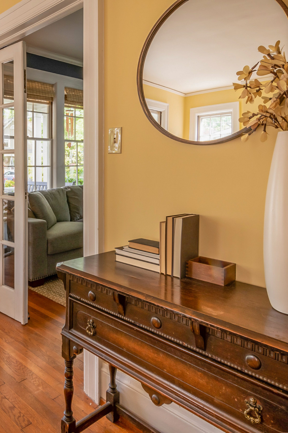 Your Entryway Is the First Thing Guests See — Here’s How to Make It Count