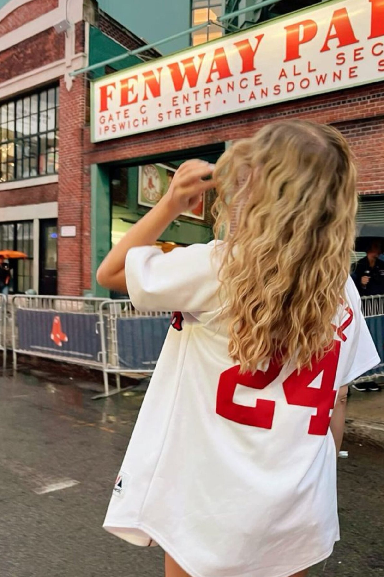 What to Wear to a Baseball Game (Beyond the Jersey)